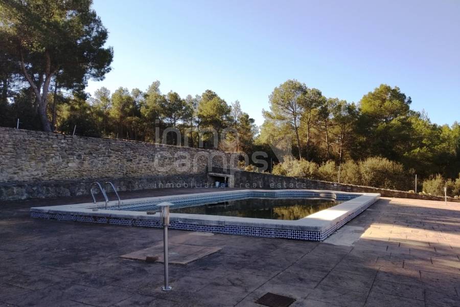 For sale - Villa - Alcoy - Urbanitzation