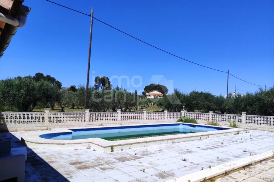 Te koop - Landhuis - Ontinyent