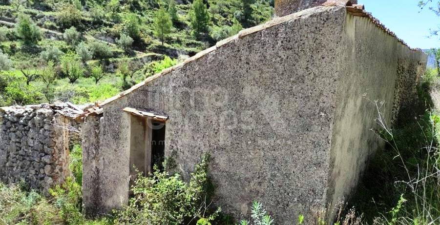 For sale - Finca - Benasau