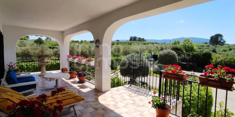 Villa for sale in Alcocer de Planes 