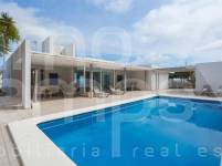 Venta - Chalet - Denia