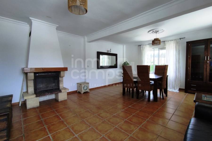 Te koop - Landhuis - Millena