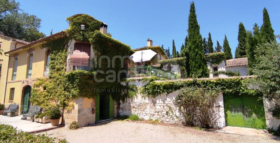 Te koop - Finca - Alcoy