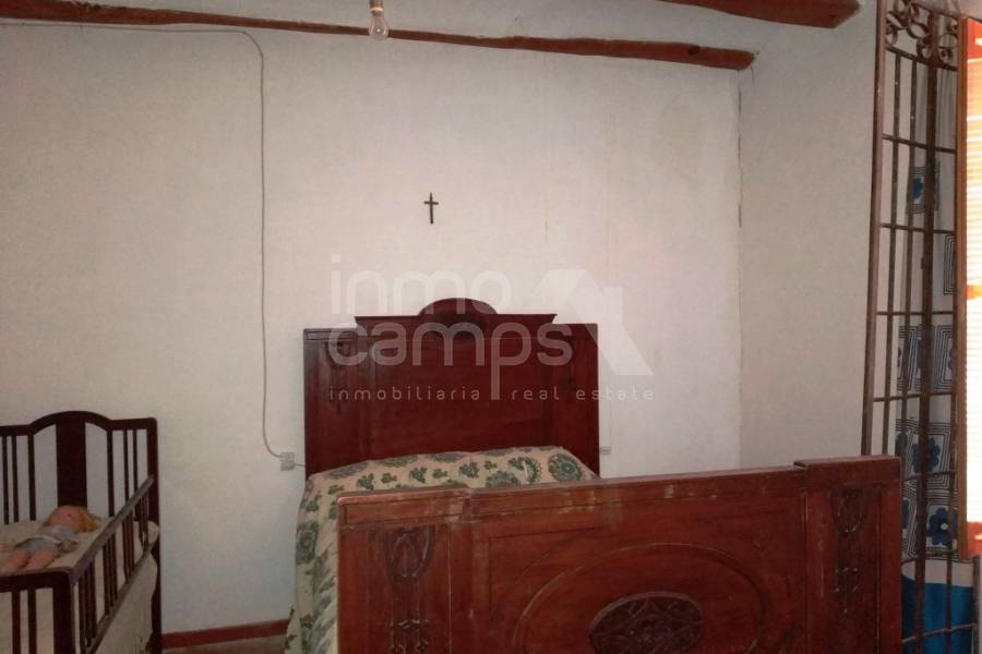 For sale - Finca - Ontinyent
