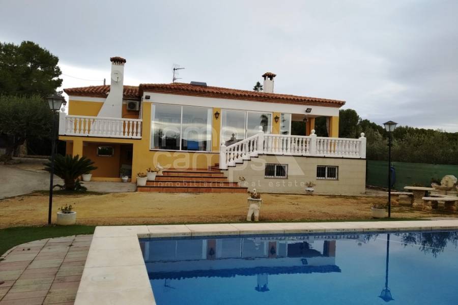 Te koop - Landhuis - Ontinyent