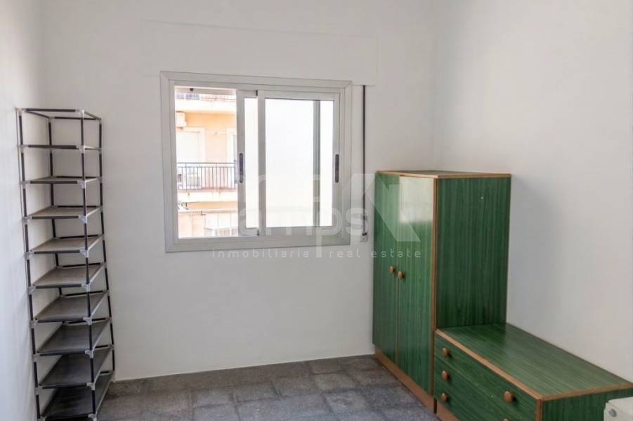 For sale - Semi - Detached house - Denia