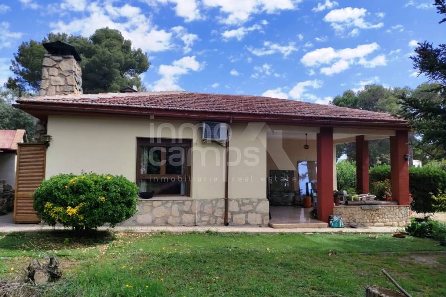 Te koop - Villa - Alcoy - Urbanizaciones