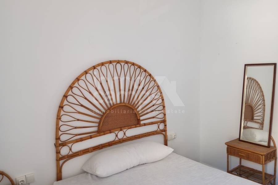 For sale - Semi - Detached house - Denia