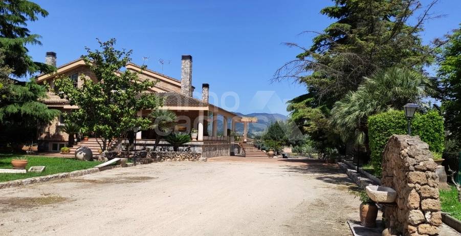 Te koop - Villa - Ontinyent