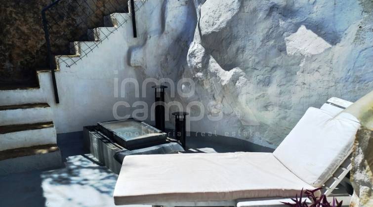 Stadhuis - Te koop - Oliva - Oliva