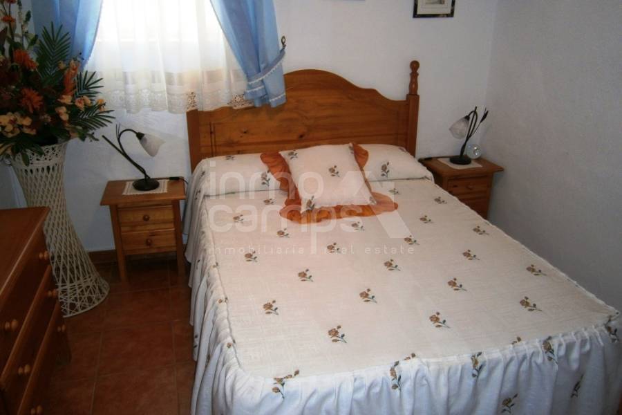 Te koop - Landhuis - Millena