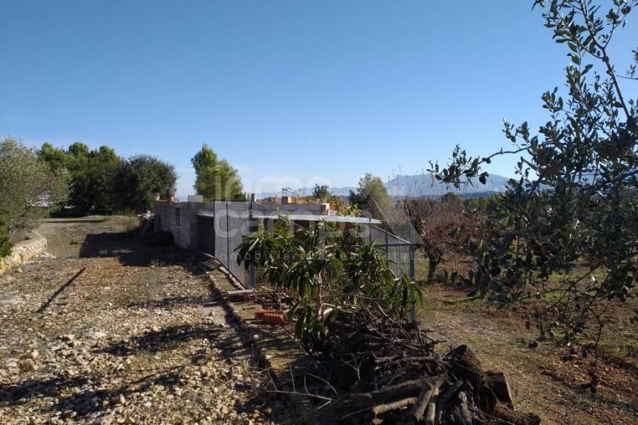 Te koop - Landhuis - Ontinyent