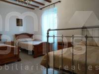 For sale - Town House - Almudaina