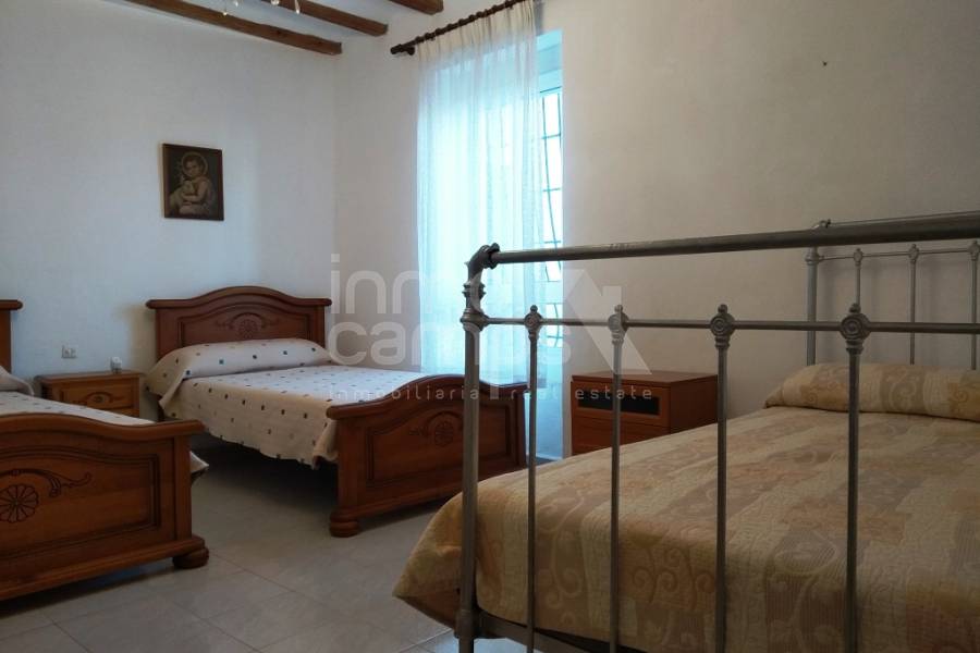 For sale - Town House - Almudaina