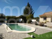 Te koop - Landhuis - Millena