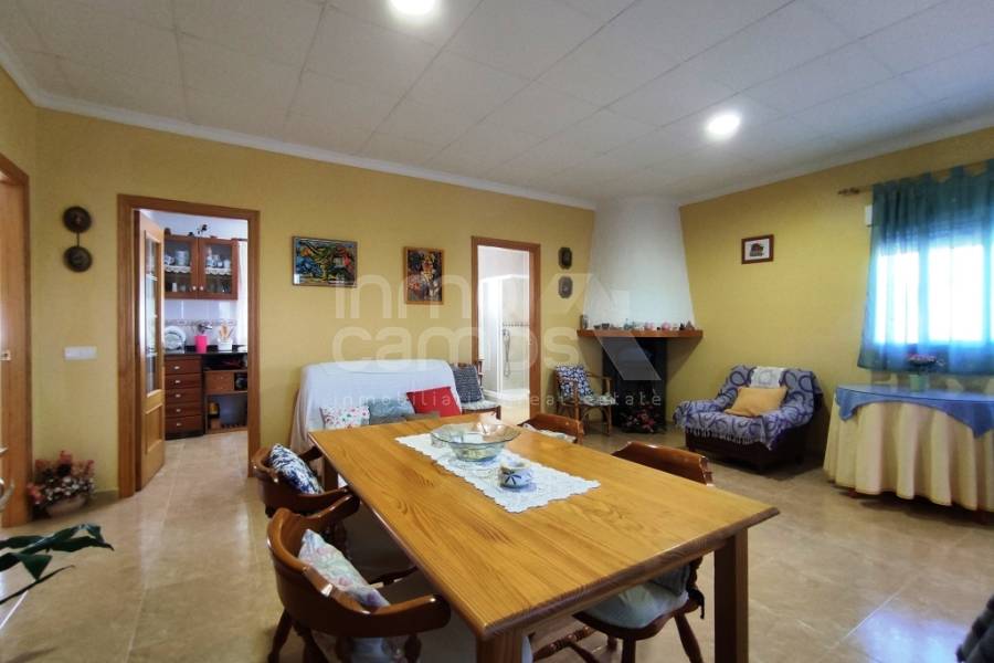 Venta - Casa de Campo - Albaida