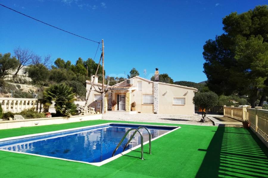 For sale - Country House - Millena