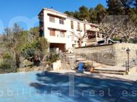 For sale - Finca - Alcoy