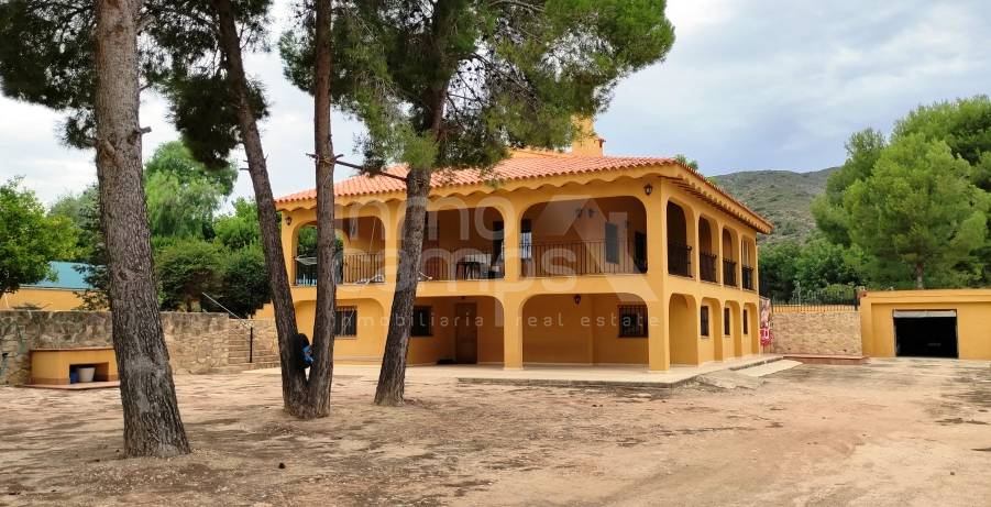 Te koop - Villa - Ontinyent