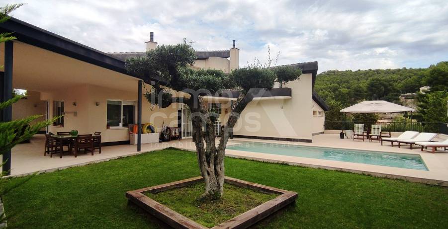 Te koop - Villa - Alcoy