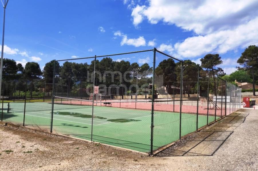 Te koop - Villa - Alcoy - Urbanizaciones