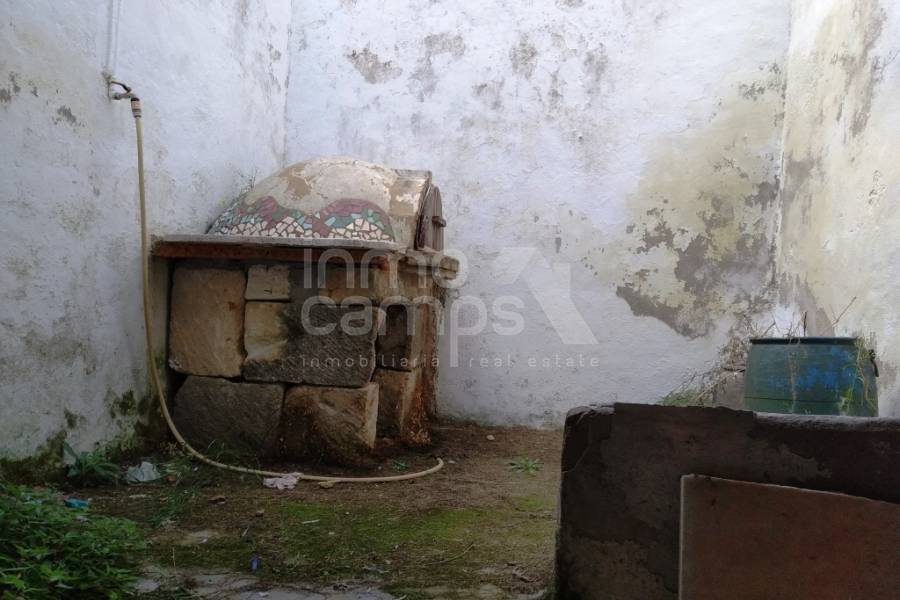 For sale - Town House - Almudaina