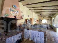 Te koop - Landhuis - Ontinyent