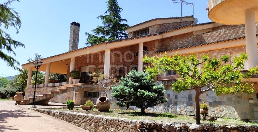 Te koop - Villa - Ontinyent