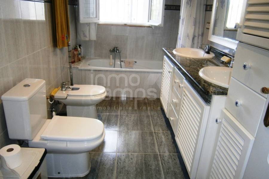 Te koop - Landhuis - Cocentaina