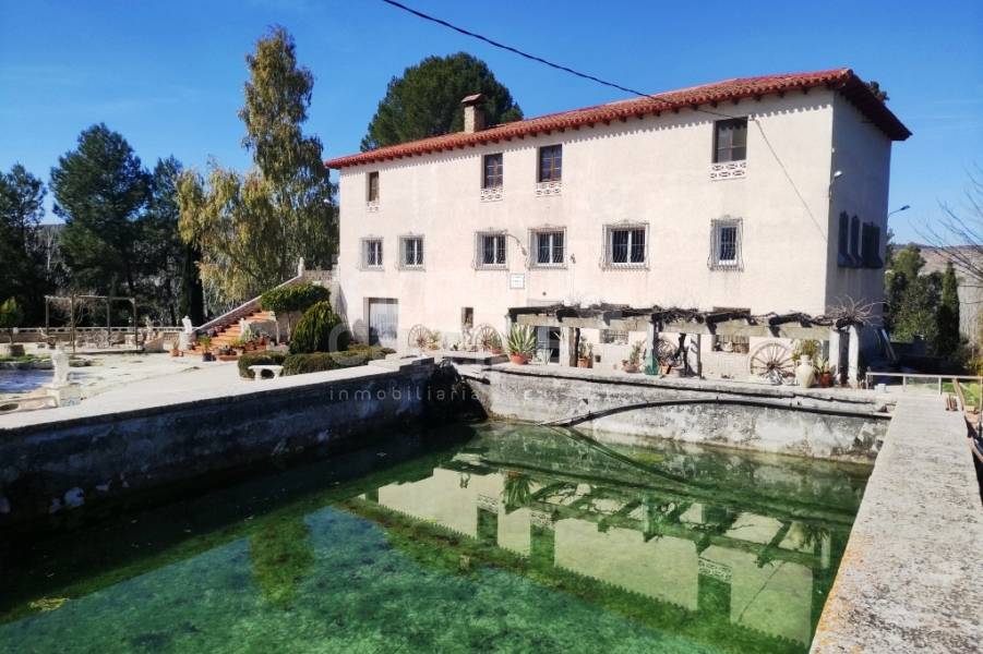 For sale - Finca - Alfafara
