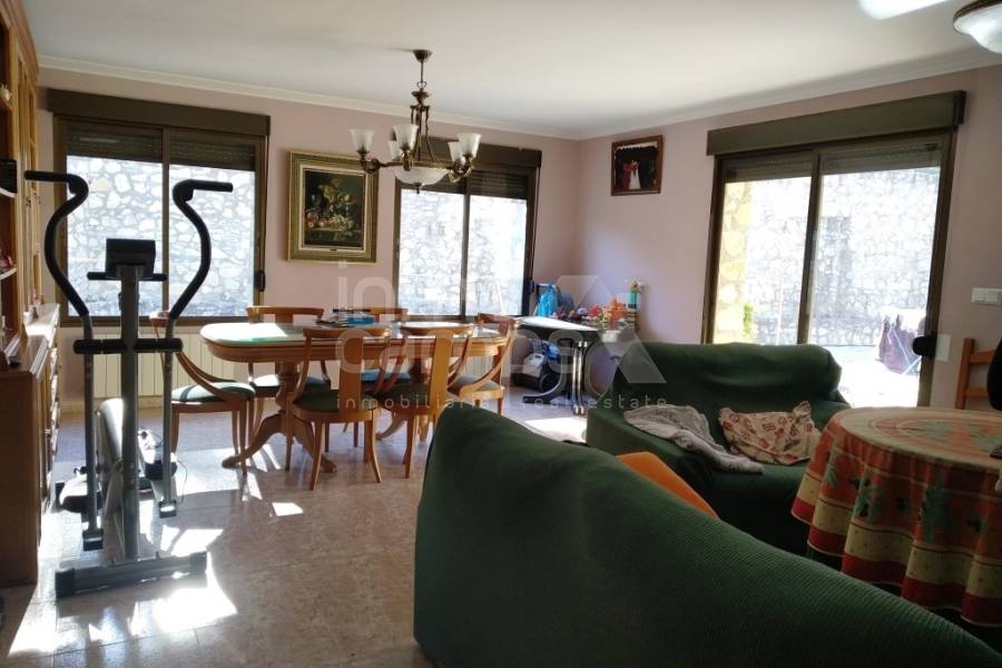 For sale - Villa - Alcoy - Urbanitzation