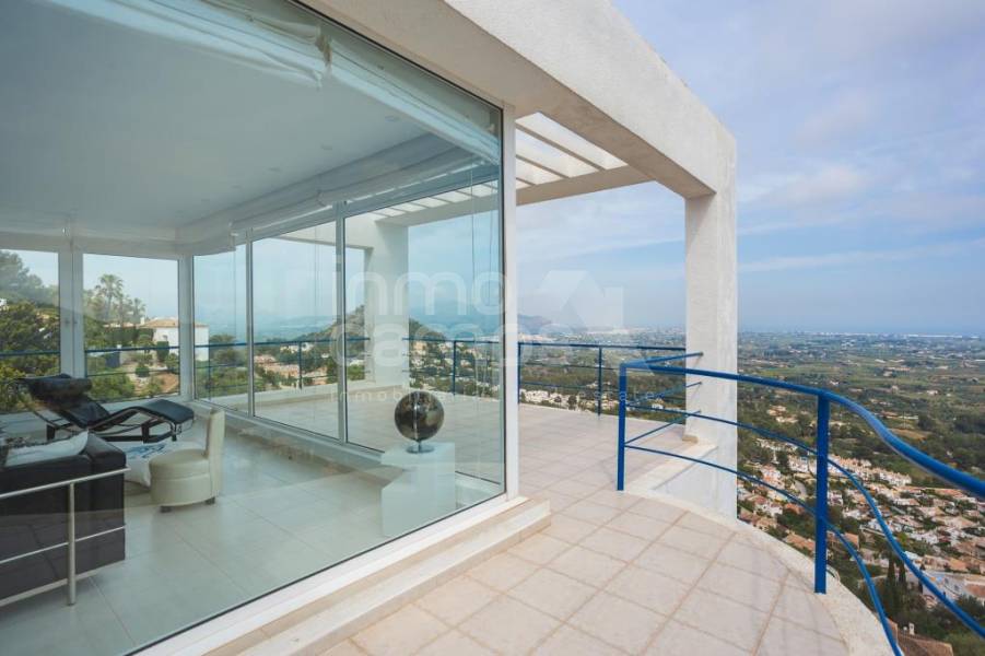 Venta - Chalet - Denia