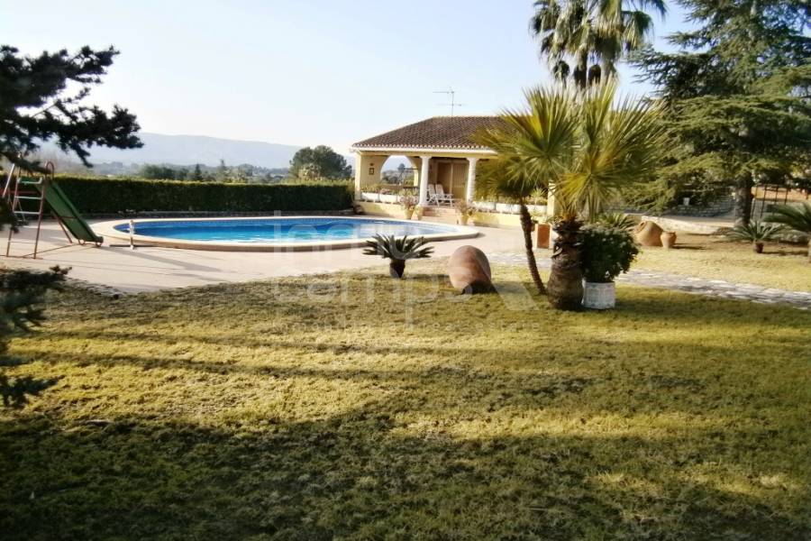 Venta - Casa de Campo - Ontinyent