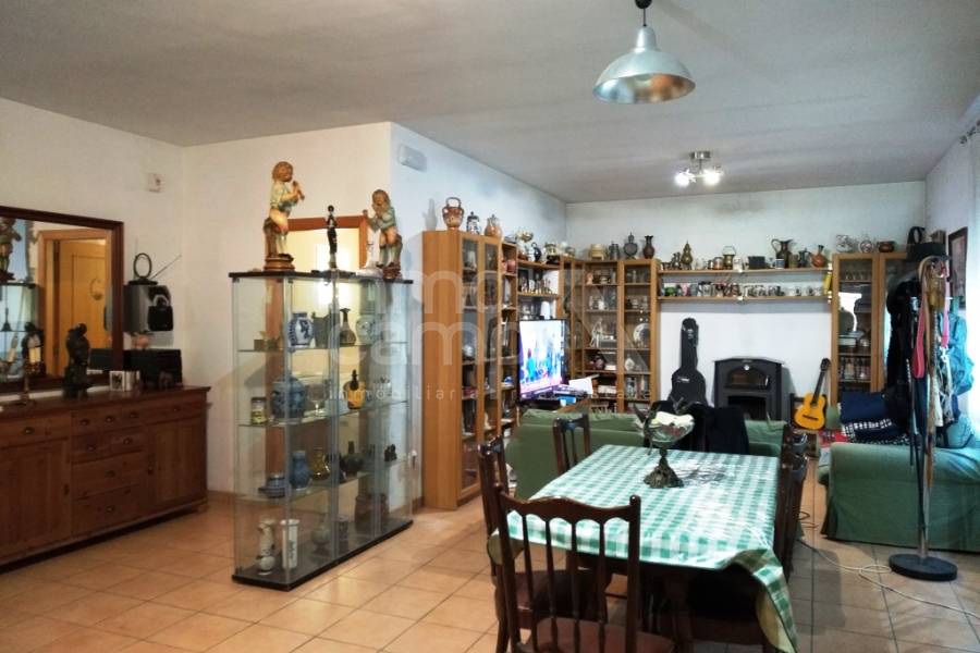 Te koop - Landhuis - Ontinyent