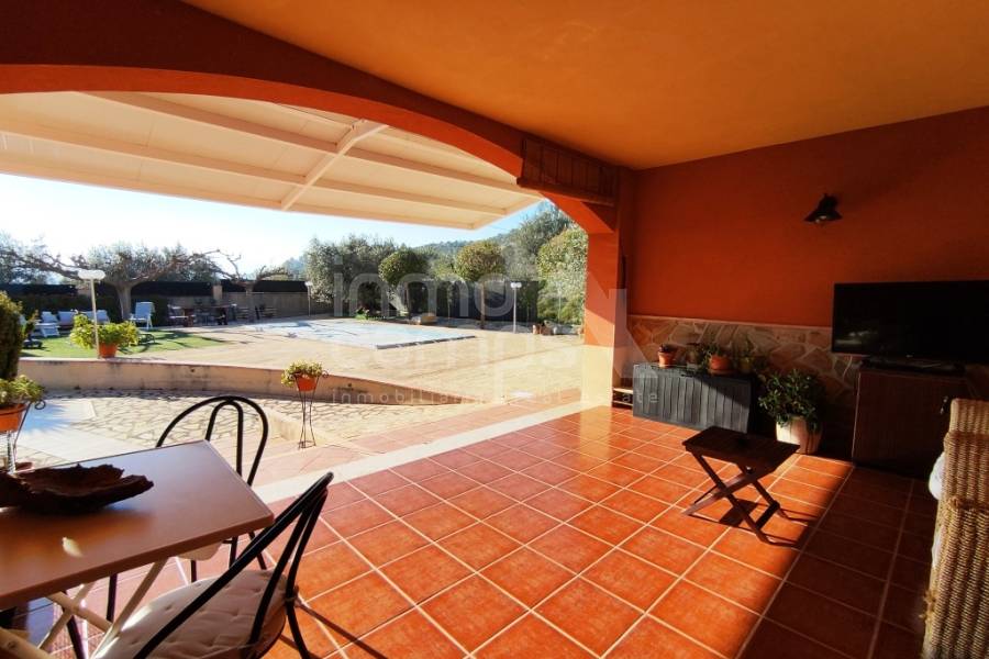 Te koop - Villa - Gorga