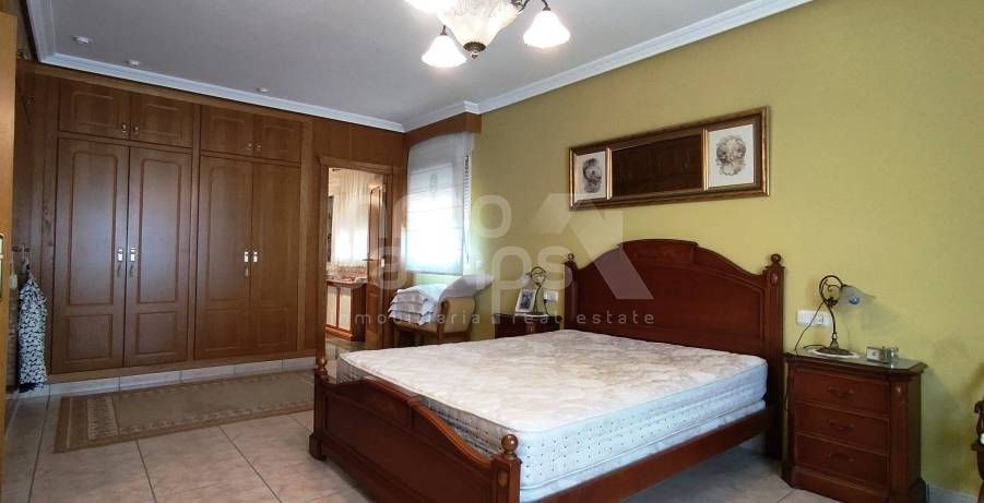 Te koop - Villa - Ontinyent