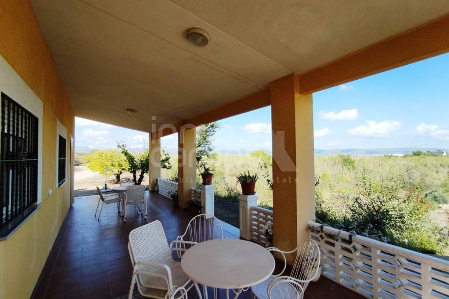 Venta - Casa de Campo - Albaida