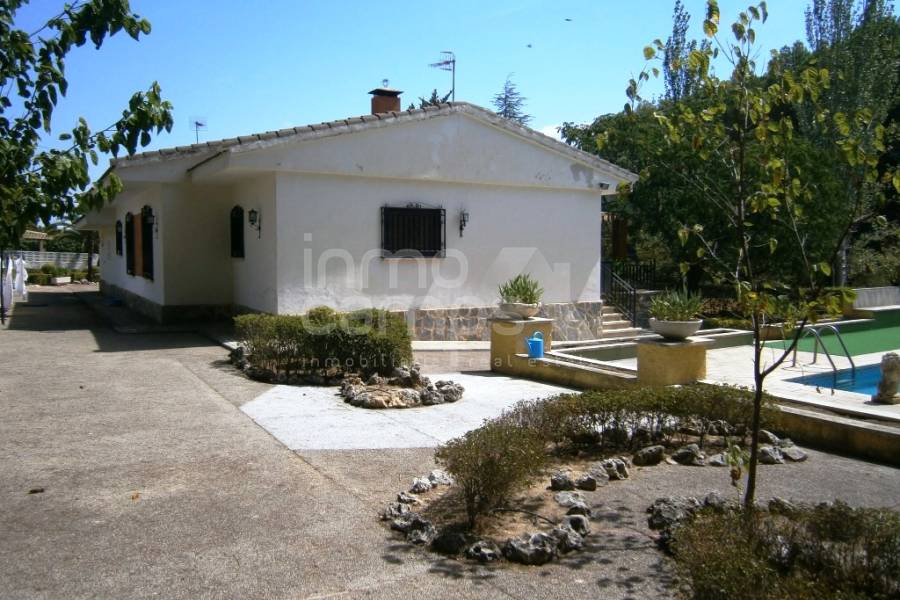 Venta - Casa de Campo - Gaianes