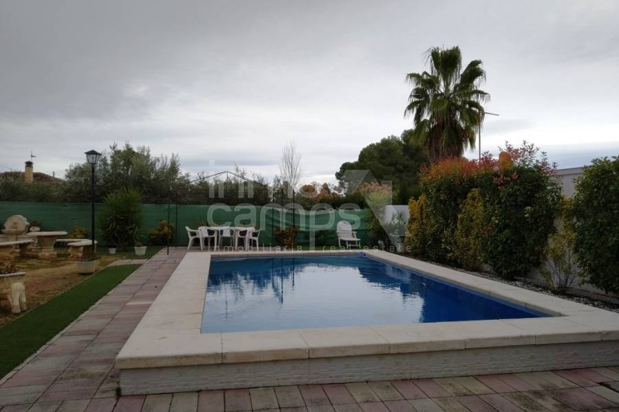 Te koop - Landhuis - Ontinyent