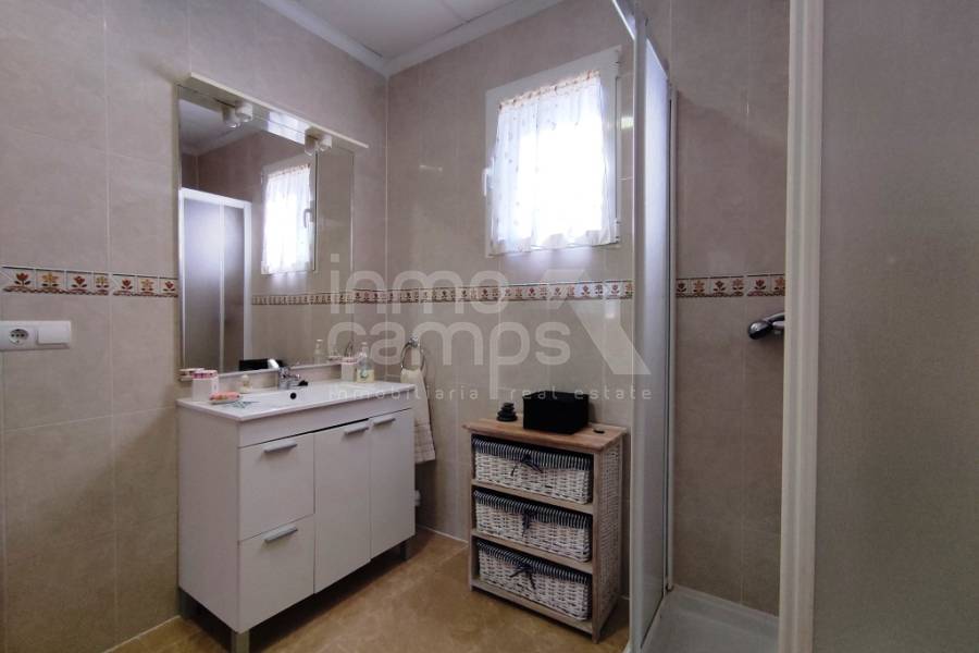 Venta - Casa de Campo - Albaida