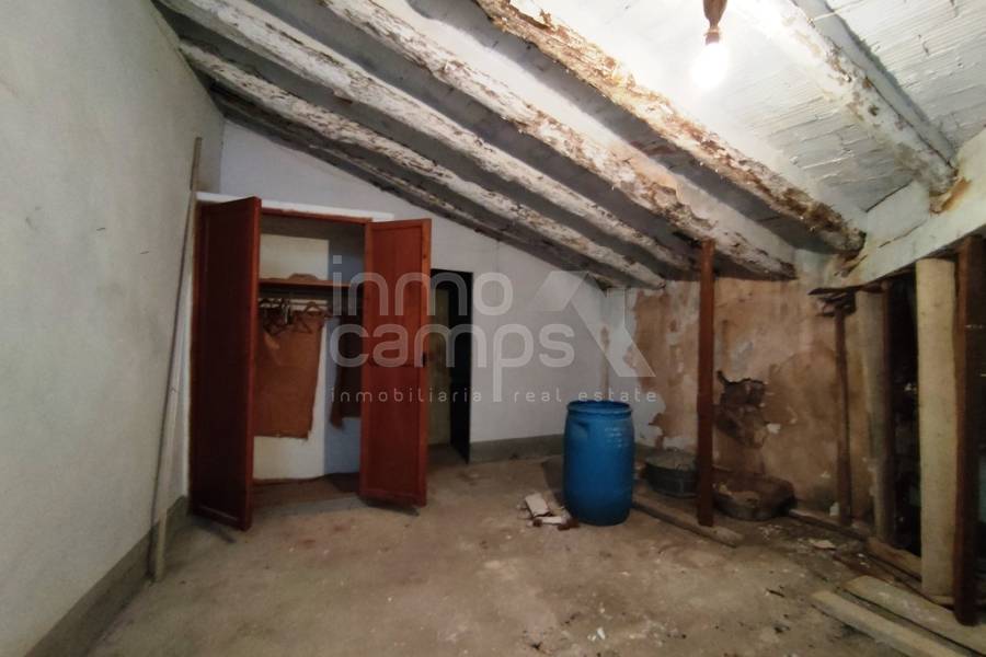 Venta - Casa de Pueblo - Beniarres