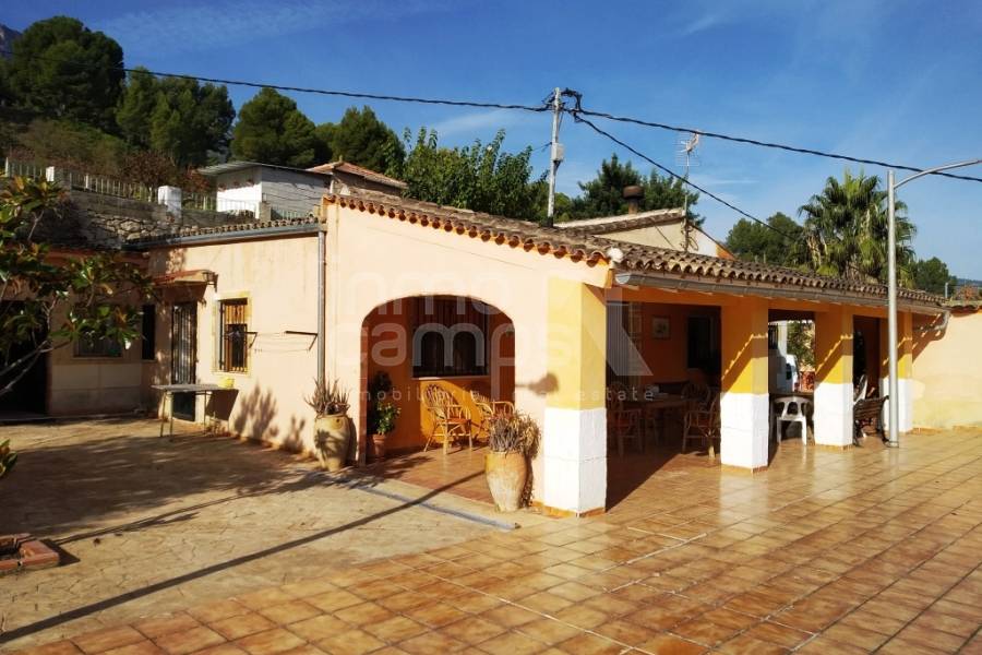 Te koop - Landhuis - Cocentaina