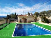 For sale - Country House - Millena