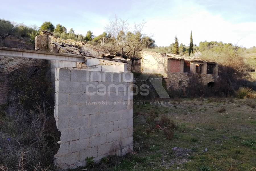 Te koop - Finca - Vall d'Alcalá - Vall D'Alcalá