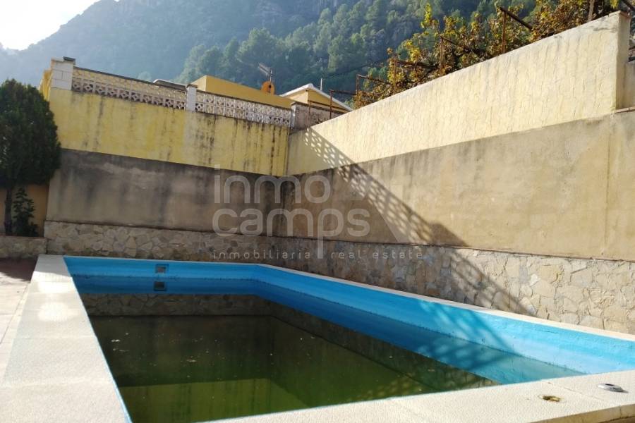 Te koop - Landhuis - Cocentaina