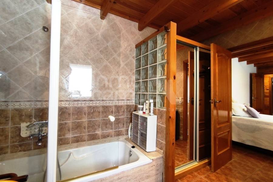 For sale - Villa - Alcoy