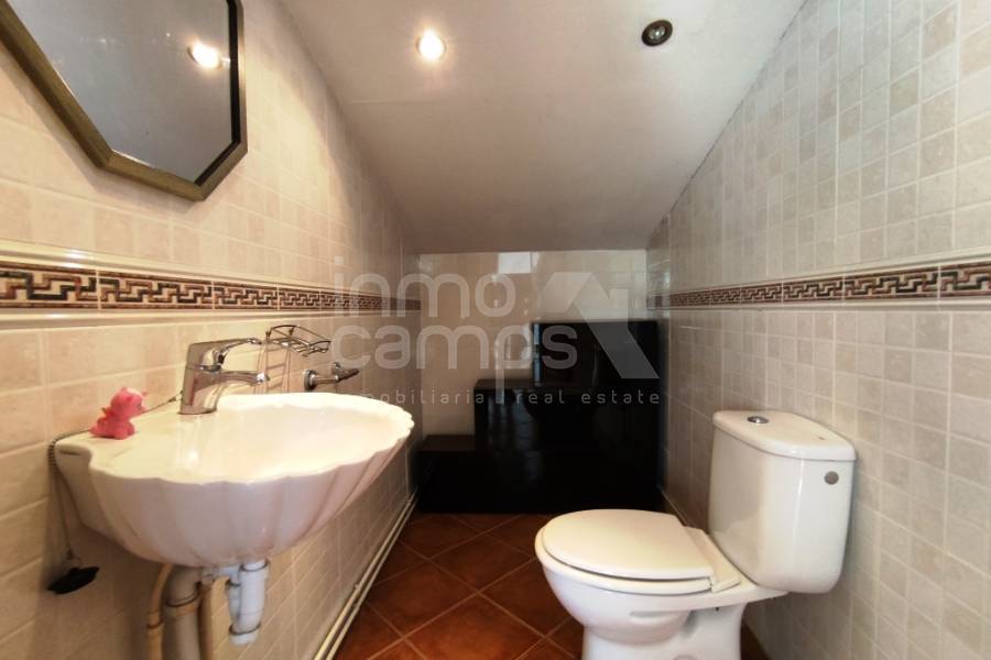 Te koop - Landhuis - Millena