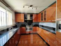 Te koop - Landhuis - Millena