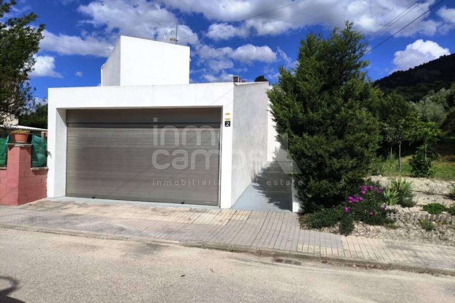 Venta - Chalet - Alfafara