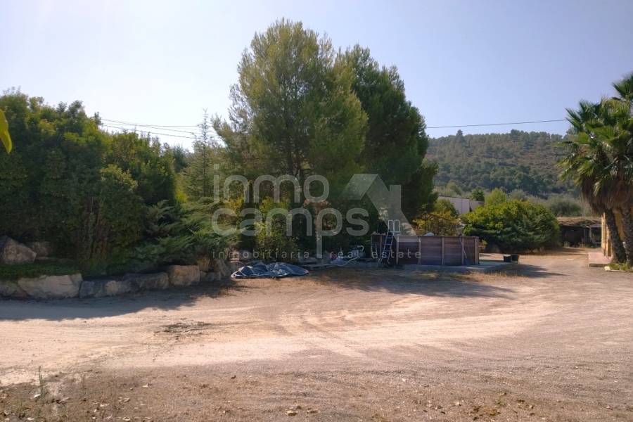 Venta - Casa de Campo - Ontinyent